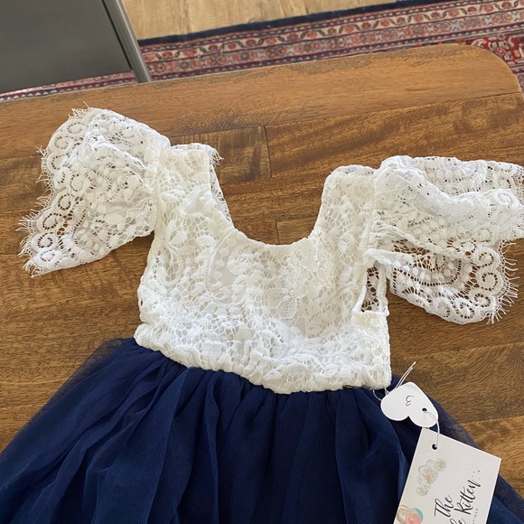 Flower Girl Dress - Picture 2 of 4